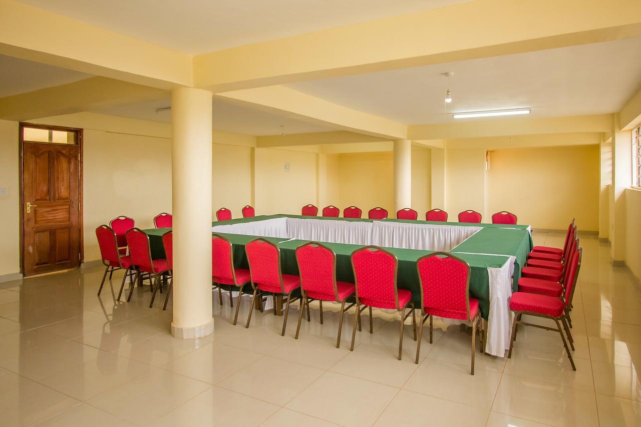 Sun Guest House Ньери Экстерьер фото