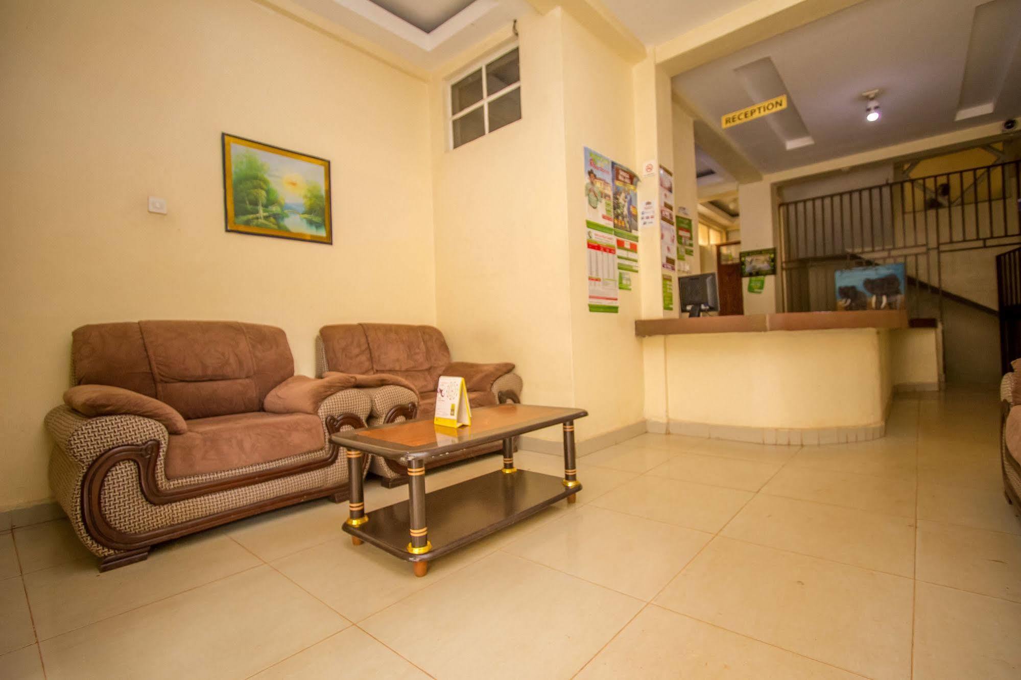 Sun Guest House Ньери Экстерьер фото