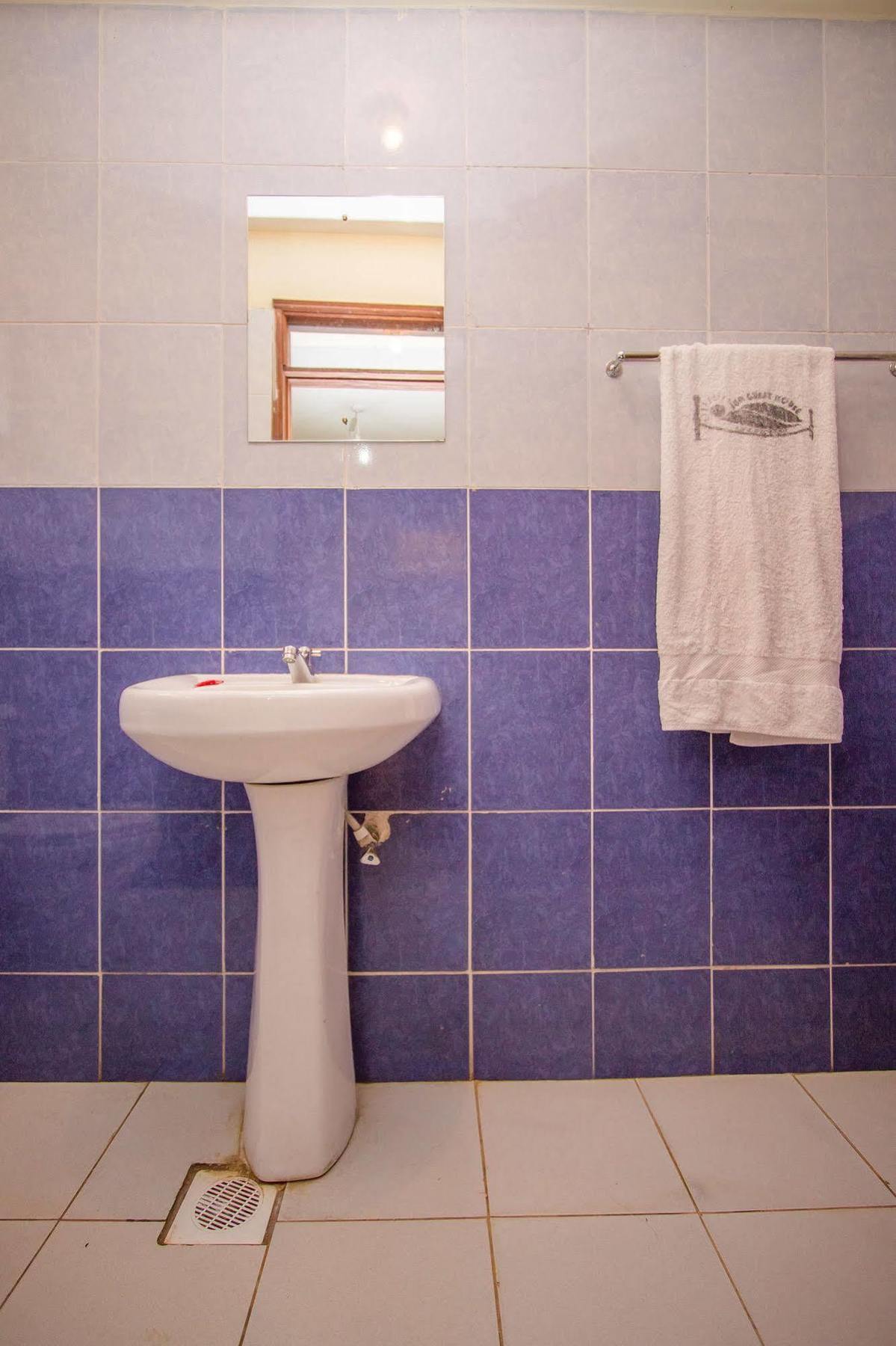 Sun Guest House Ньери Экстерьер фото