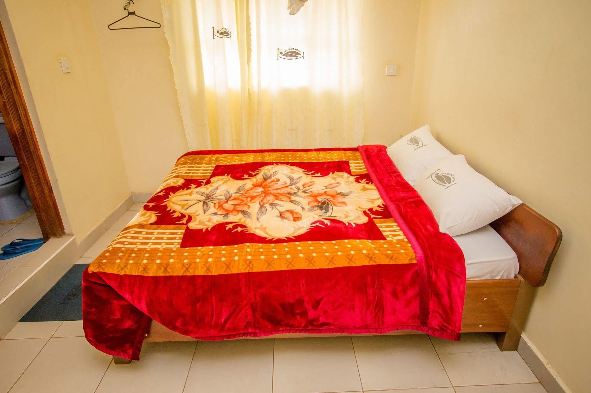 Sun Guest House Ньери Экстерьер фото